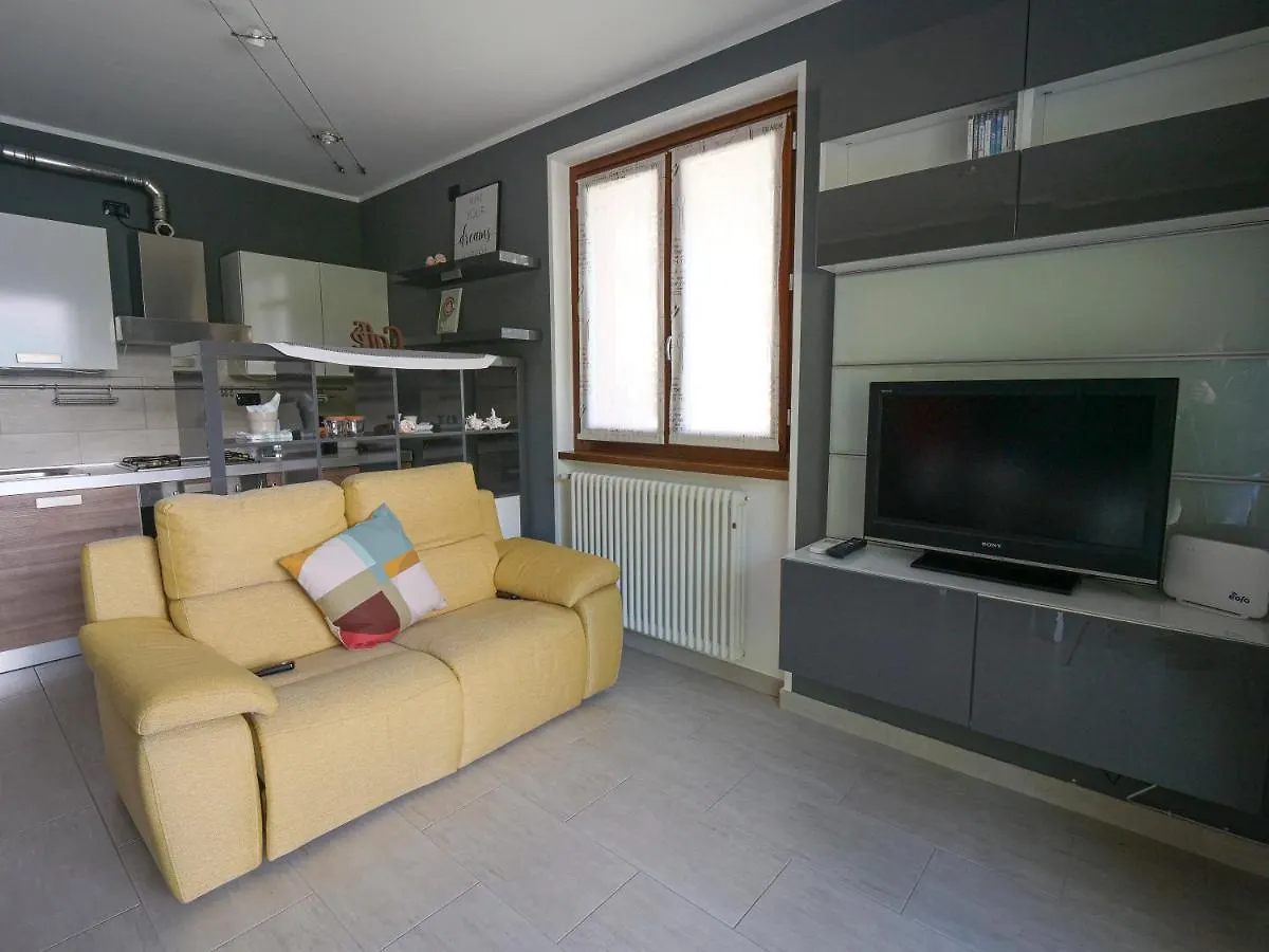 Full Of Colour Appartement Bellano Italië